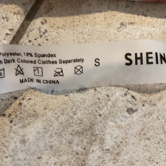 Mesh Long Sleeve Cropped Top Size S - Picture 3 of 3